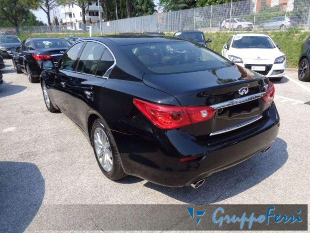 Infiniti Q50 usata a Udine (6)