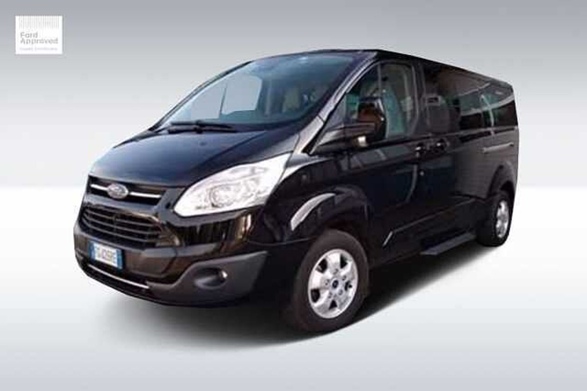 Ford Tourneo Custom 310 2.0 TDCi 130CV PL Titanium  del 2016 usata a Bolzano/Bozen