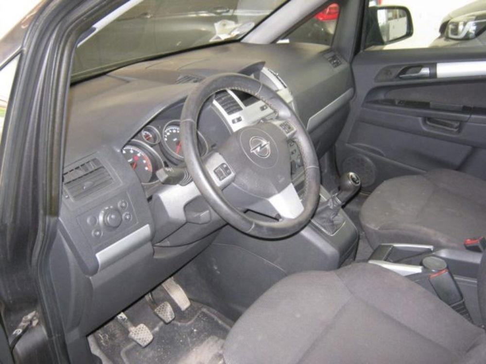 Opel Zafira usata a Ascoli Piceno (5)