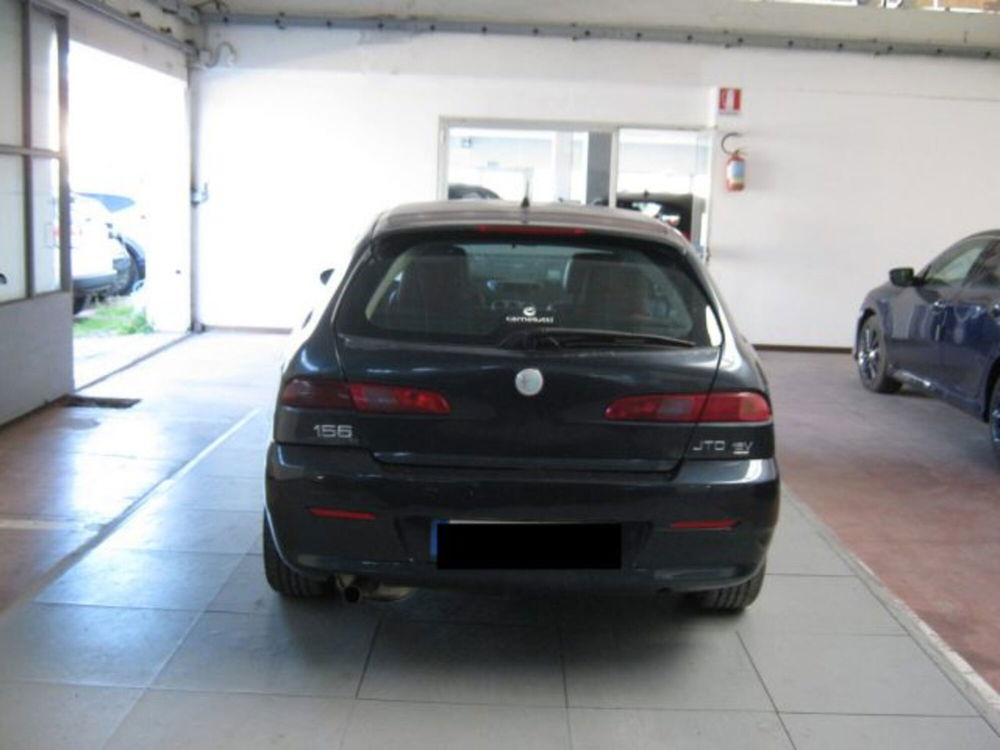 Alfa Romeo 156 SportWagon 1.9 JTD 16V Sportwagon Distinctive del 2004 usata a Ascoli Piceno (4)