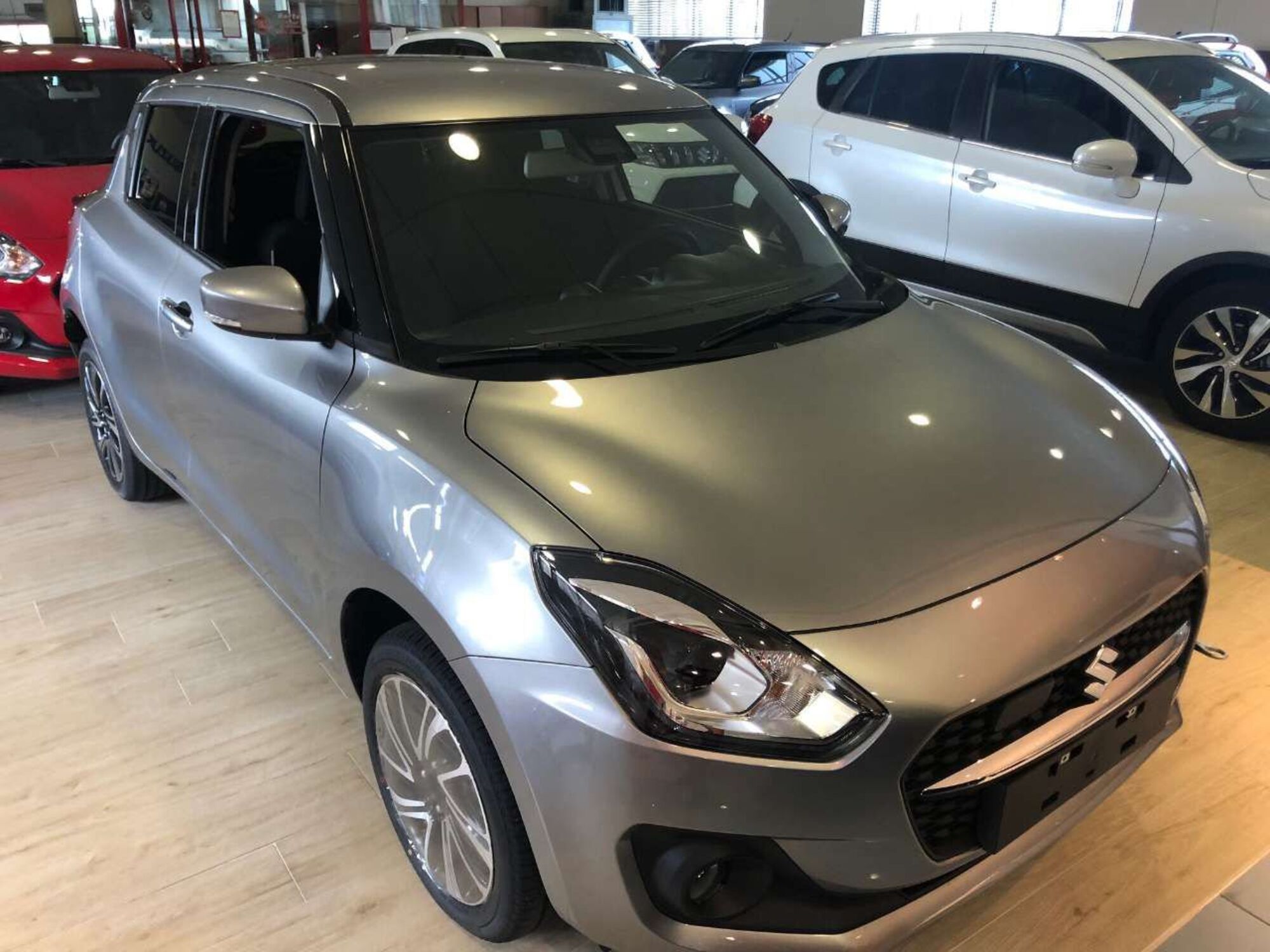 Suzuki Swift 1.2 Hybrid 4WD AllGrip Easy Top nuova a Tortona