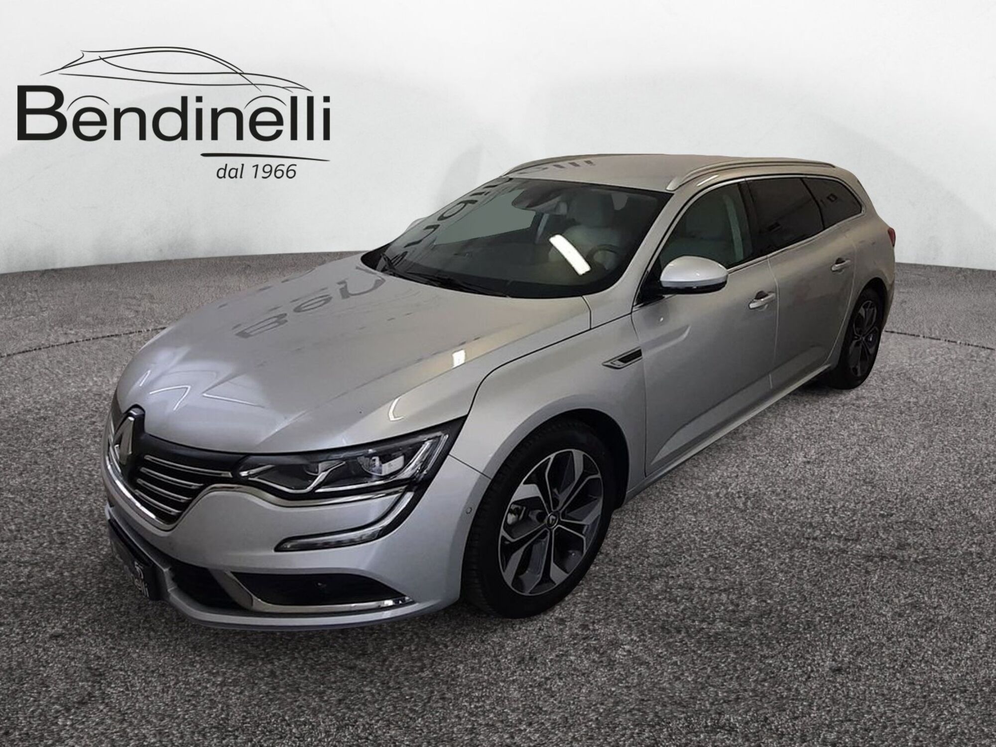 Renault Talisman SporTour 225 CV EDC FAP Executive 4Control del 2021 usata a Verona