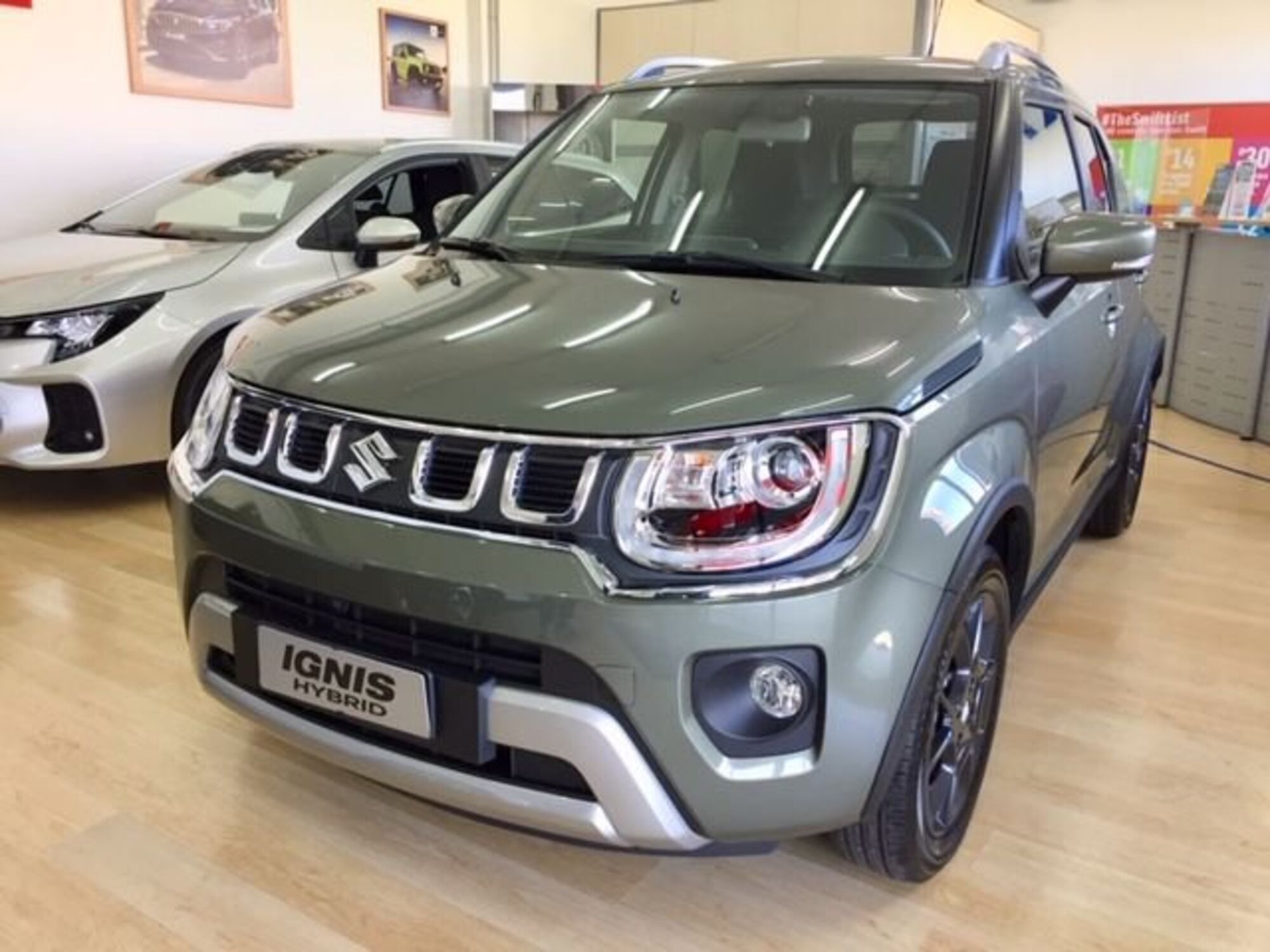 Suzuki Ignis 1.2 Hybrid Easy Top nuova a Bari