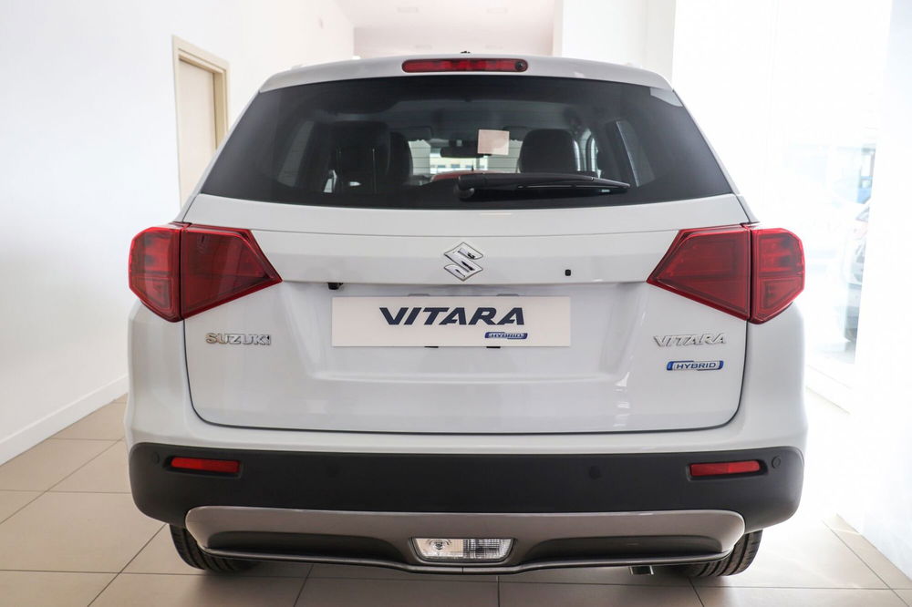 Suzuki Vitara 1.4 Hybrid Easy Cool nuova a Castellammare di Stabia (3)