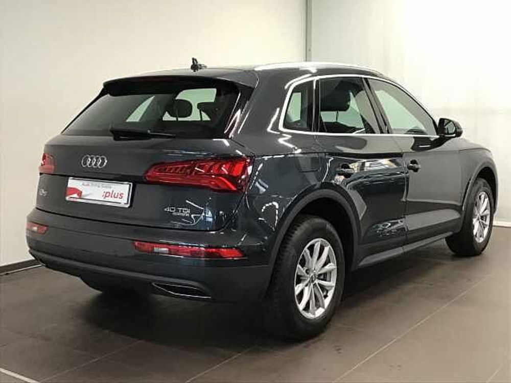 Audi Q5 40 TDI quattro S tronic Business  del 2018 usata a Lucca (2)