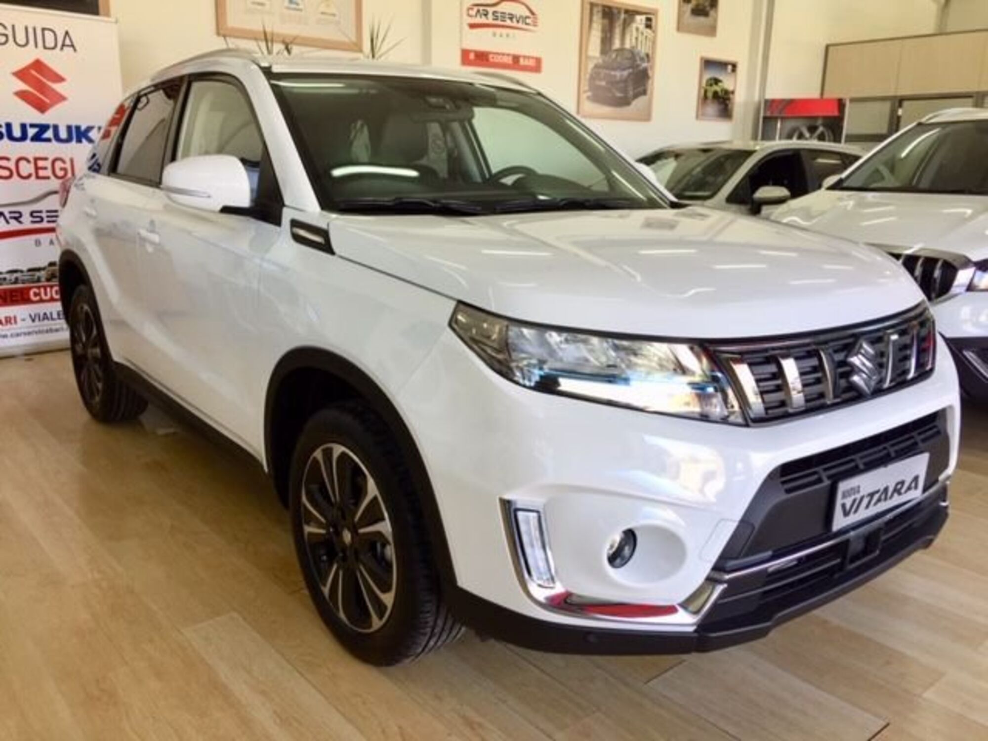 Suzuki Vitara 1.4 Hybrid Easy Top nuova a Bari