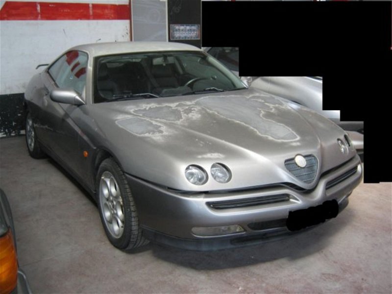Alfa Romeo Gtv 2.0i 16V Twin Spark cat  del 1996 usata a Ascoli Piceno