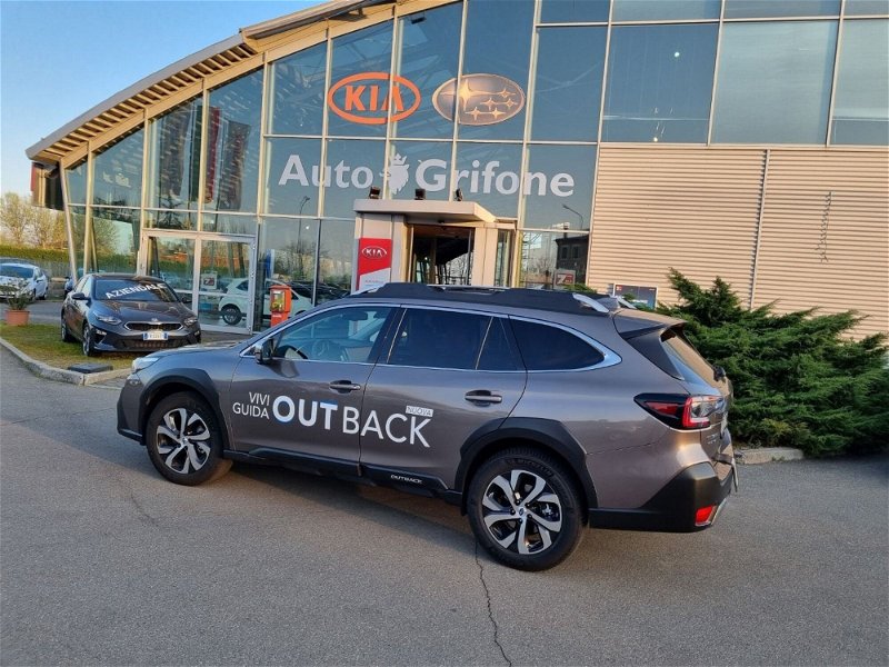 Subaru Outback 2.5i Lineartronic Premium nuova a Modena