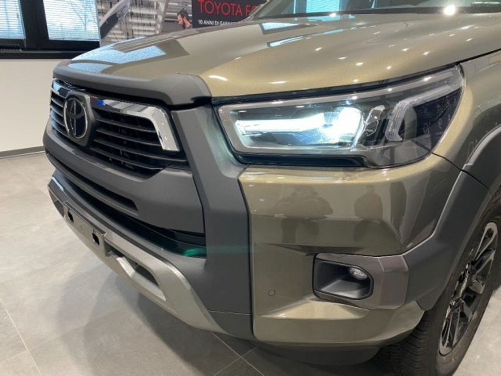 Toyota Hilux nuova a Cuneo (8)