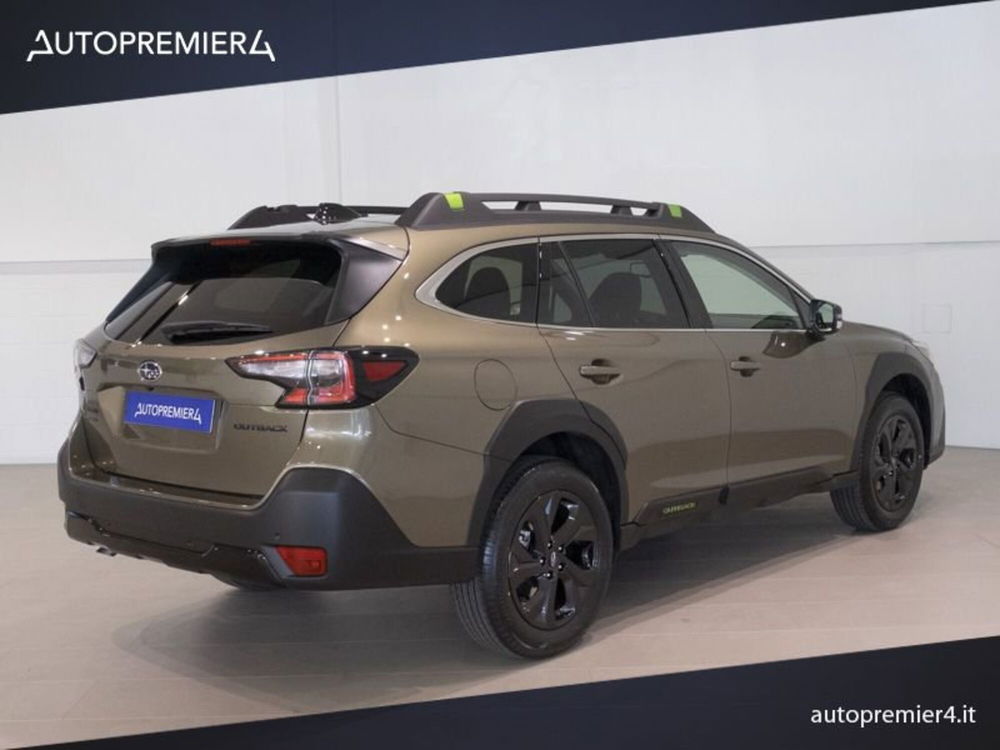 Subaru Outback nuova a Como (16)