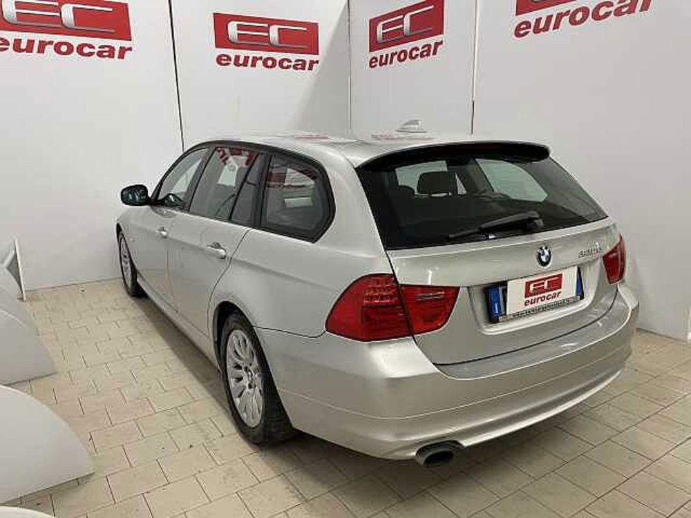 BMW Serie 3 Touring usata a Napoli (6)