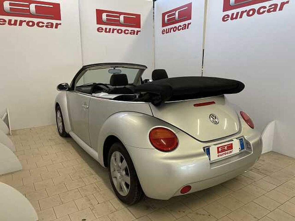 Volkswagen New Beetle Cabrio usata a Napoli (6)