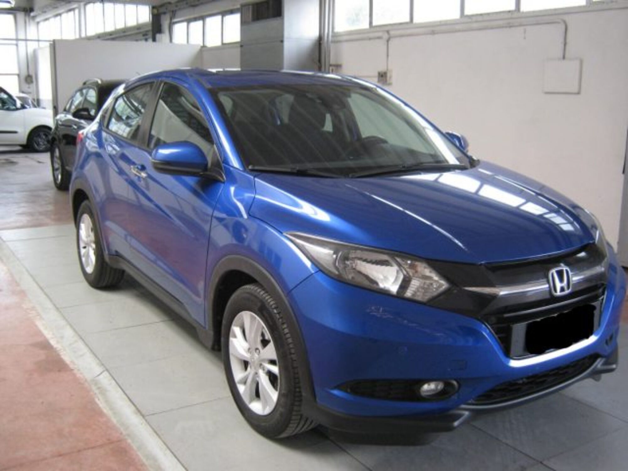 Honda HR-V 1.6 i-DTEC Elegance Connect ADAS del 2016 usata a Ascoli Piceno