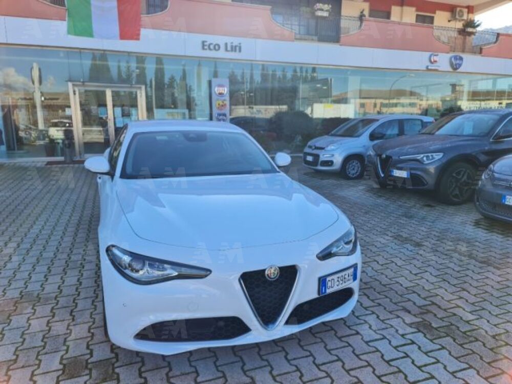 Alfa Romeo Giulia 2.2 Turbodiesel 160 CV AT8 Business  del 2020 usata a San Giorgio a Liri