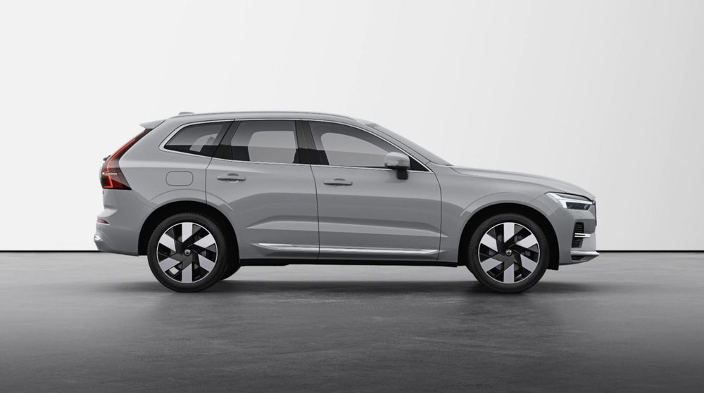 Volvo XC60 nuova a Como (2)