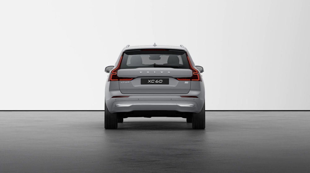 Volvo XC60 nuova a Como (4)