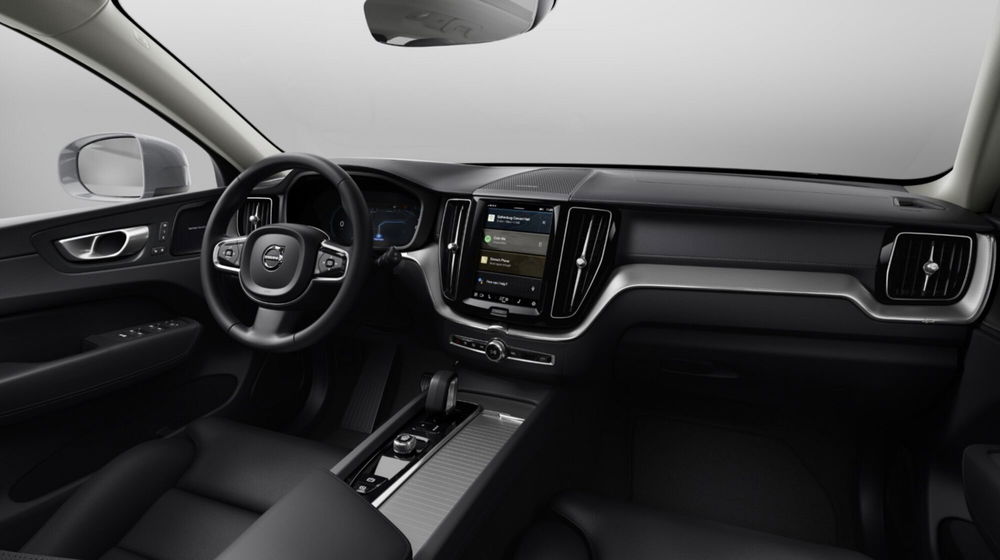 Volvo XC60 nuova a Como (6)