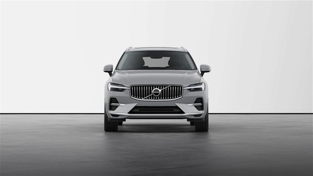 Volvo XC60 T8 Recharge AWD Plug-in Hybrid aut. Ultimate Bright nuova a Como (5)