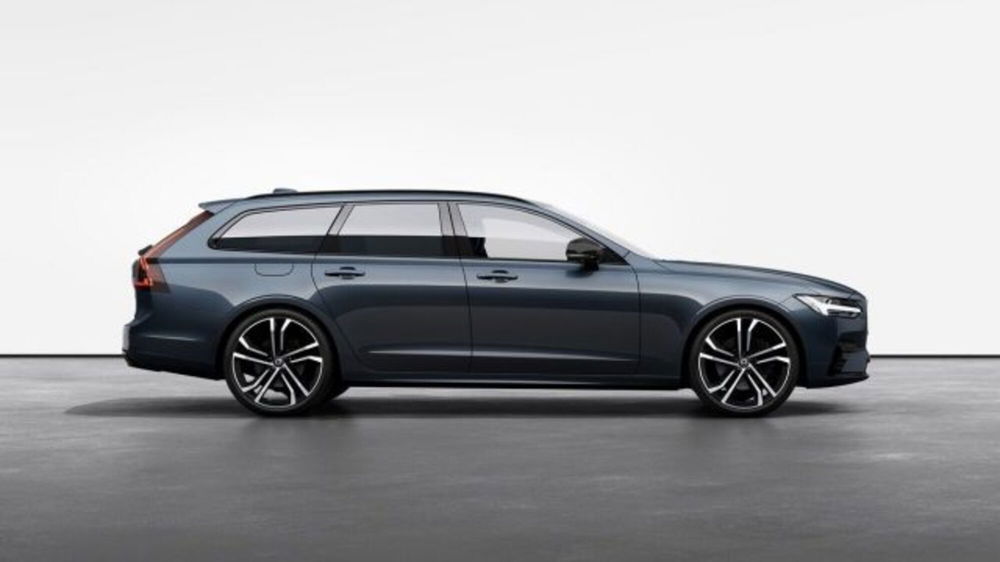 Volvo V90 nuova a Modena (3)