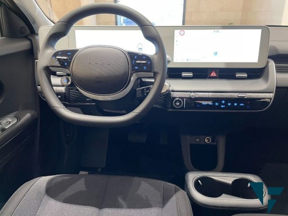 Hyundai Ioniq 5  nuova a Udine (11)