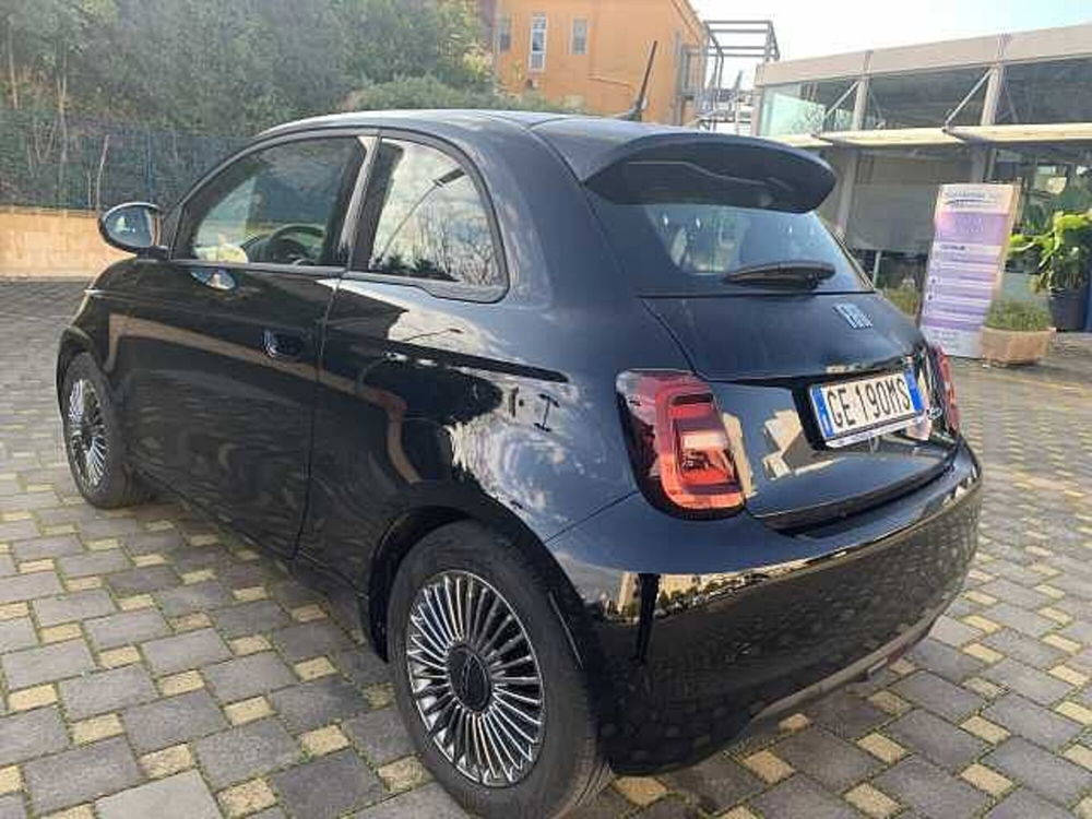 Fiat 500e usata a Bari (10)