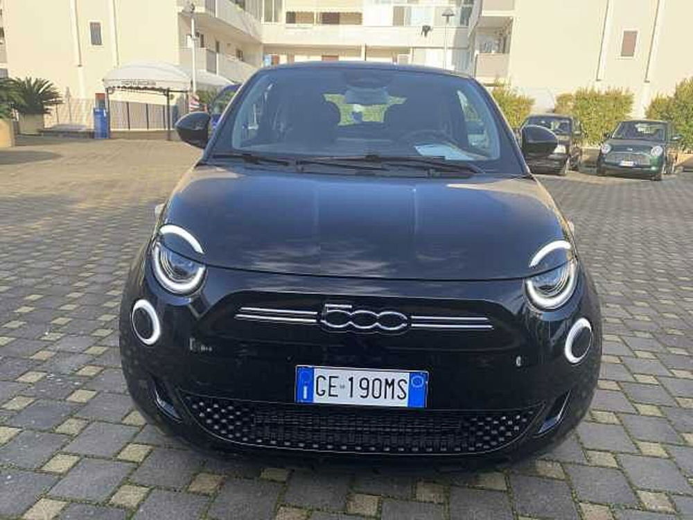 Fiat 500e usata a Bari (3)