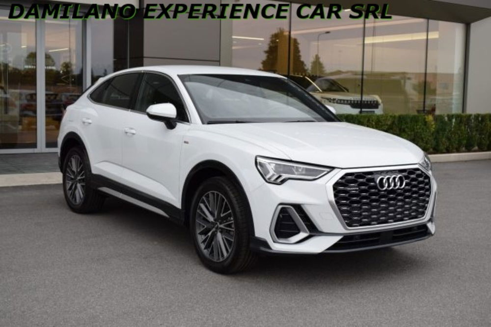 Audi Q3 Sportback nuova a Cuneo (7)