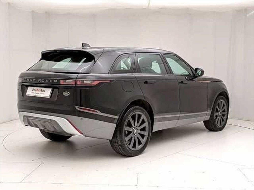Land Rover Range Rover Velar 2.0D I4 240 CV R-Dynamic  del 2018 usata a Pesaro (4)