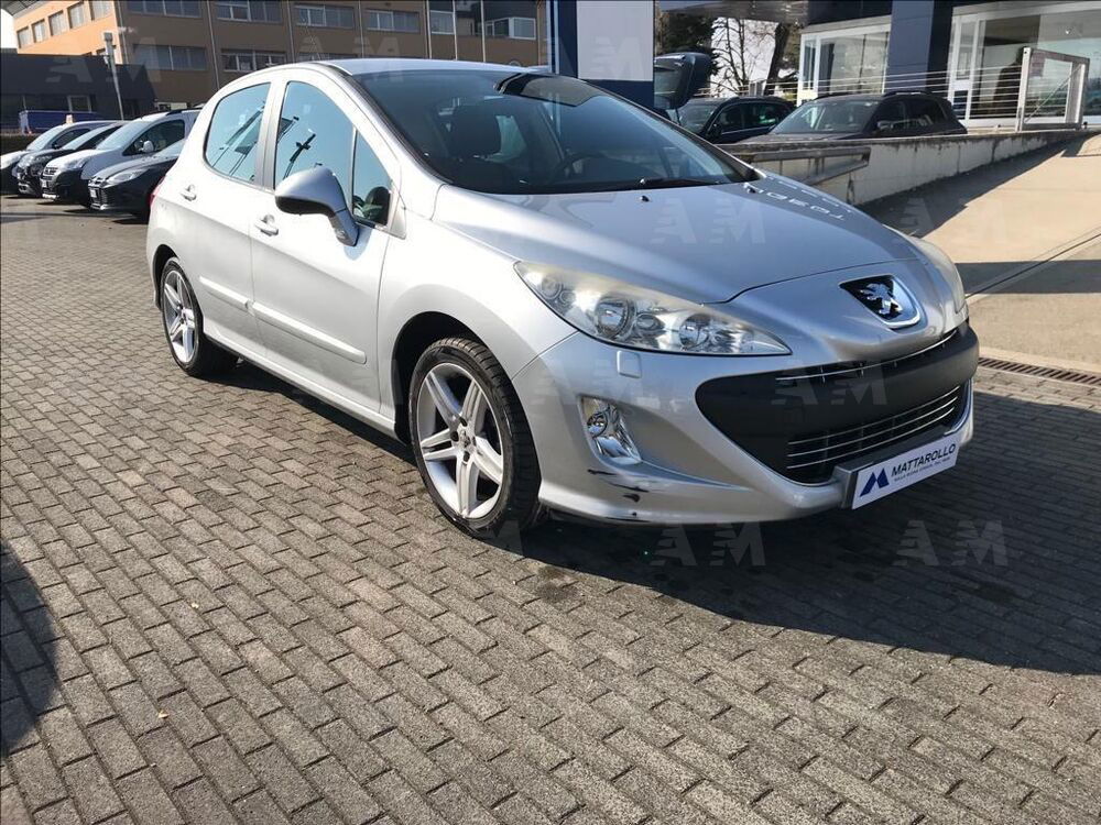 Peugeot 308 1.6 HDi 110CV 5p. Sportium del 2010 usata a Villorba (3)