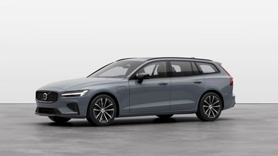 Volvo V60 T6 Recharge AWD Plug-in Hybrid aut. Ultimate Dark nuova a Como