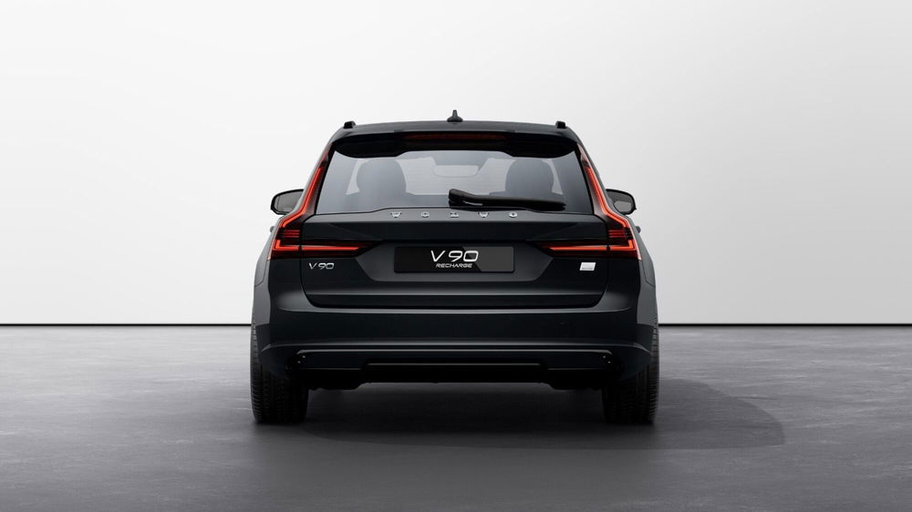 Volvo V90 nuova a Como (5)