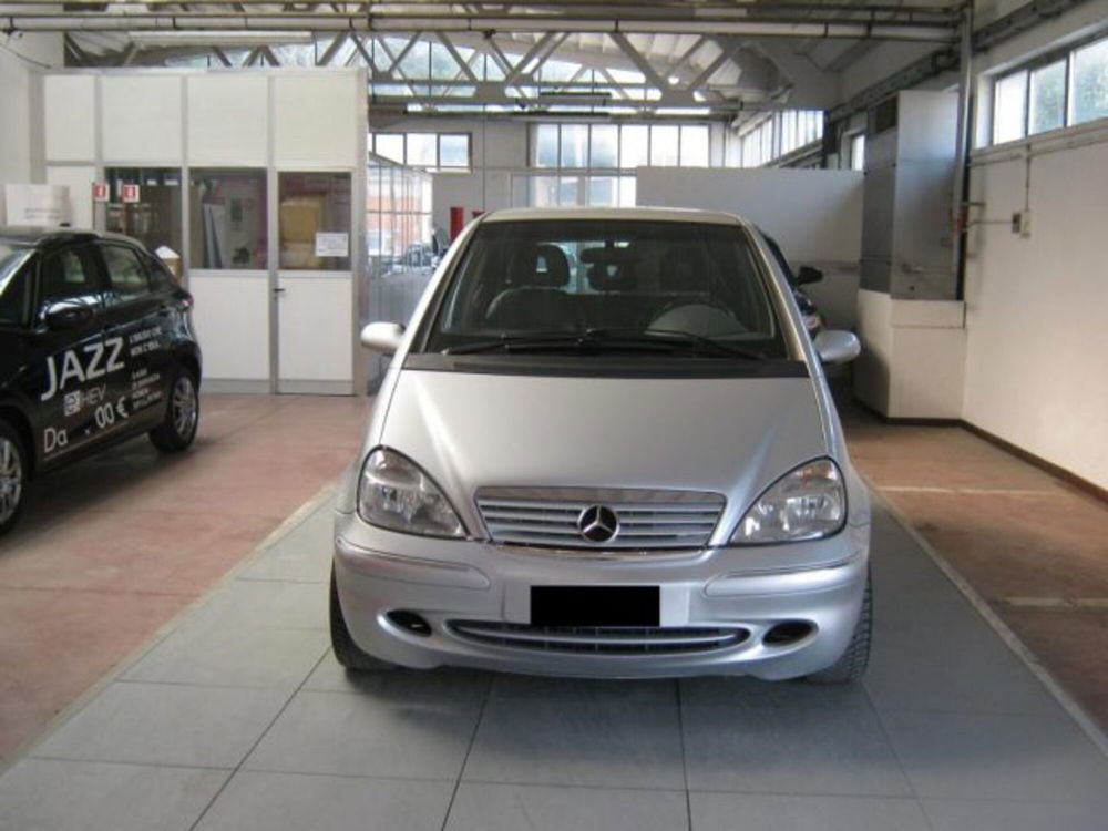 Mercedes-Benz Classe A 170 CDI cat Avantgarde  del 2003 usata a Ascoli Piceno (2)