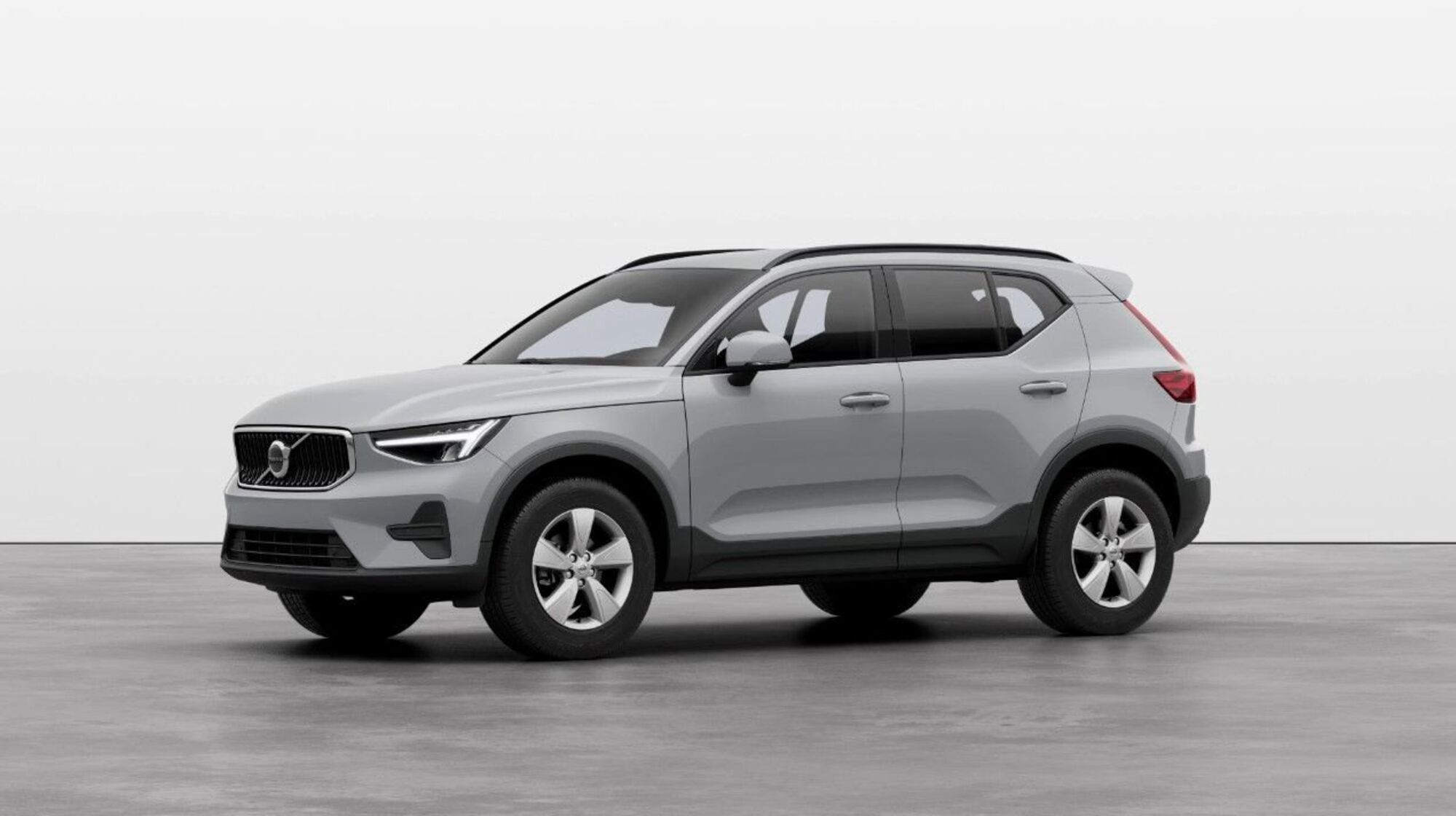 Volvo XC40 B3 automatico Essential  nuova a Como