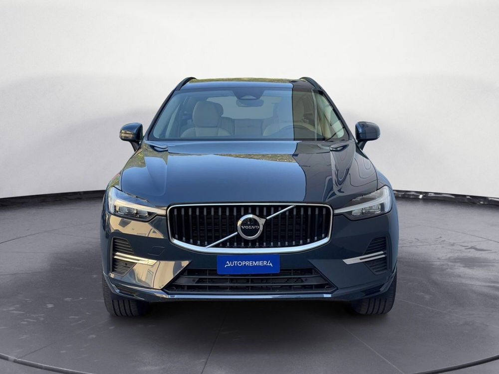 Volvo XC60 nuova a Como (2)