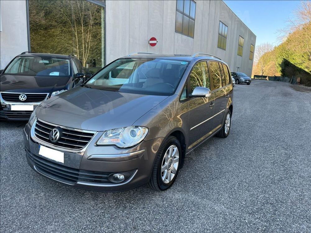 Volkswagen Touran usata a Treviso