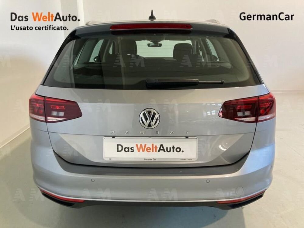 Volkswagen Passat Variant 2.0 TDI Business BlueMotion Tech.  del 2019 usata a Sassari (5)