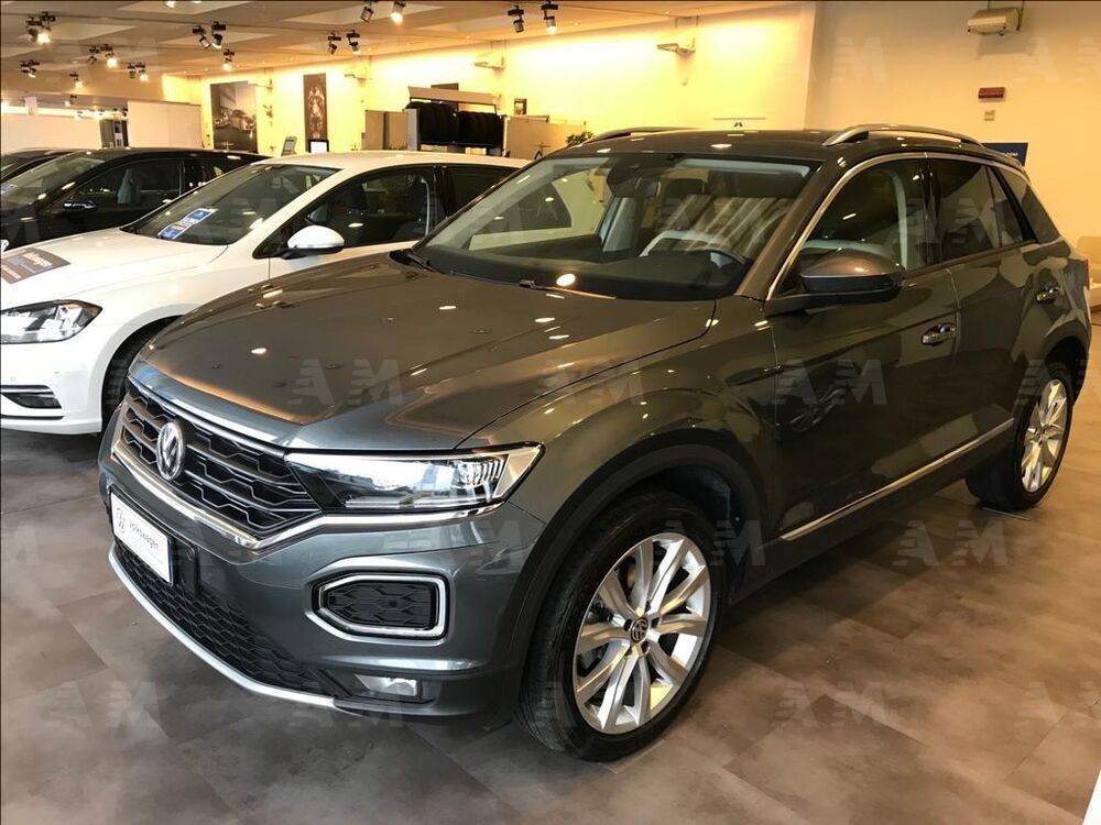 Volkswagen T-Roc 1.6 TDI SCR Advanced BlueMotion Technology del 2019 usata a Villorba