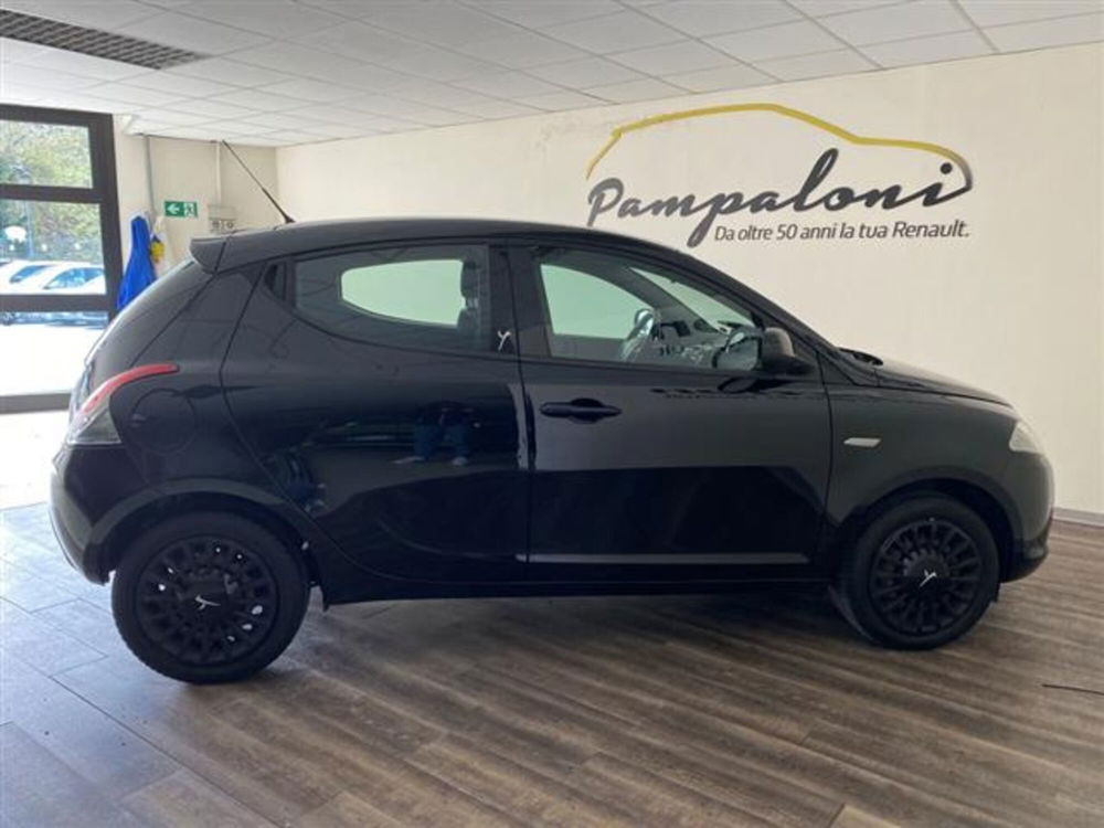 Lancia Ypsilon usata a Siena (11)