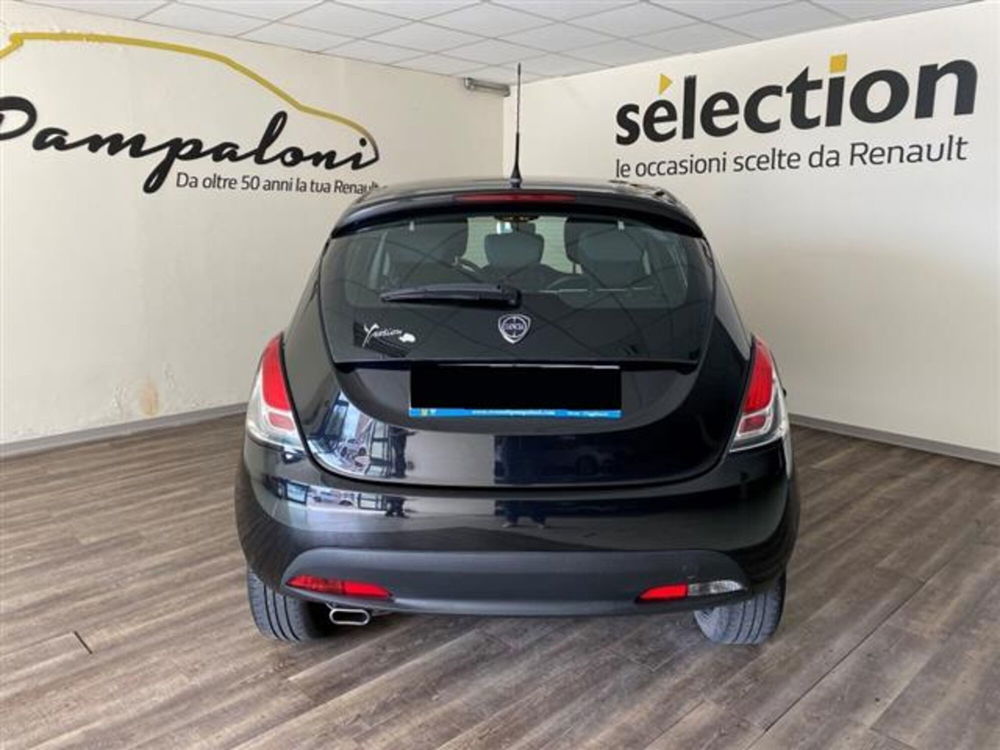 Lancia Ypsilon usata a Siena (12)