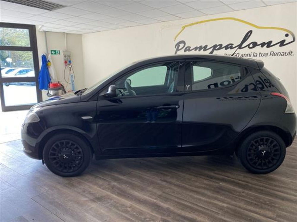 Lancia Ypsilon 1.3 MJT 16V 95 CV 5 porte S&S Elefantino  del 2015 usata a Siena (3)