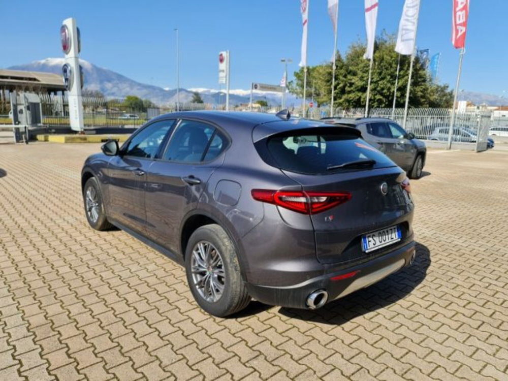 Alfa Romeo Stelvio usata a Frosinone (4)