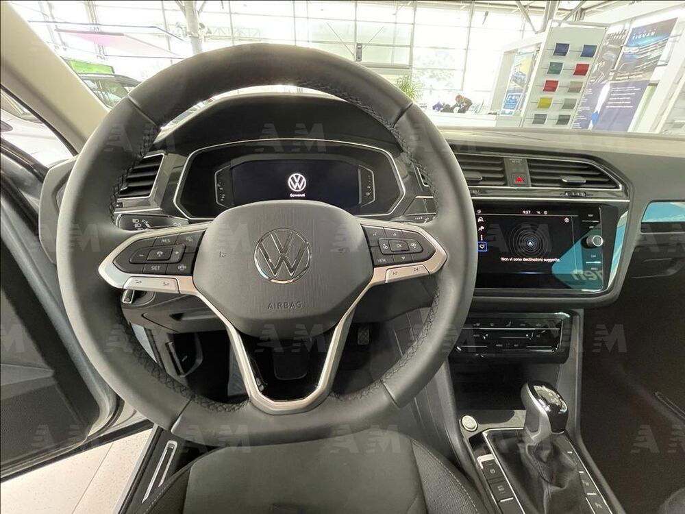 Volkswagen Tiguan nuova a Treviso (12)