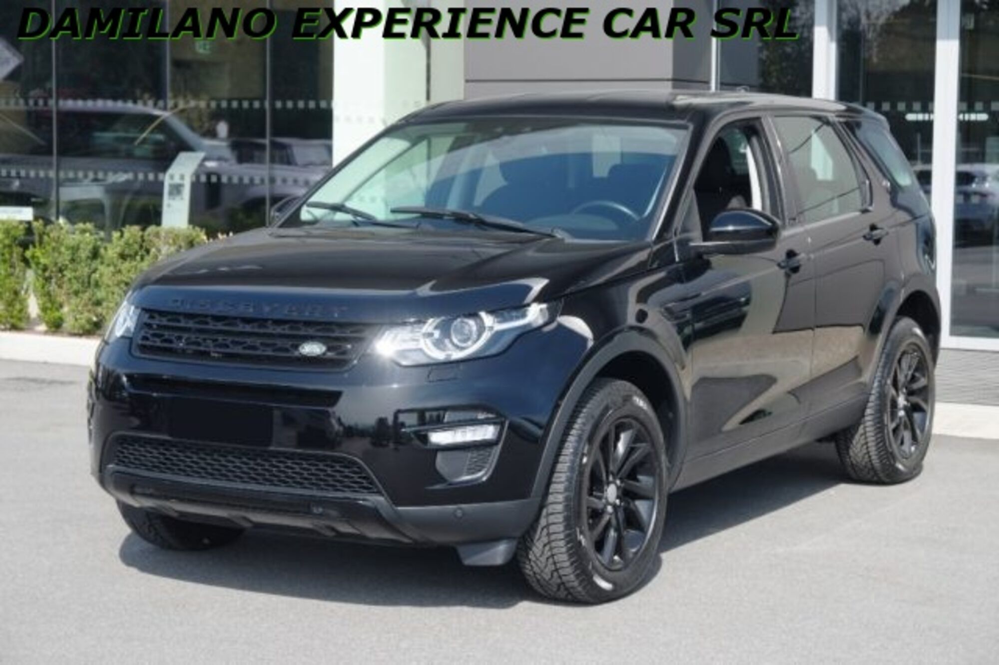 Land Rover Discovery Sport 2.0 TD4 150 CV SE  del 2018 usata a Cuneo