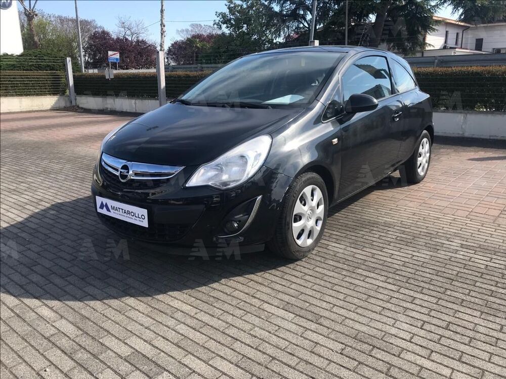 Opel Corsa 1.2 85CV 3 porte GPL-TECH Elective del 2013 usata a Villorba