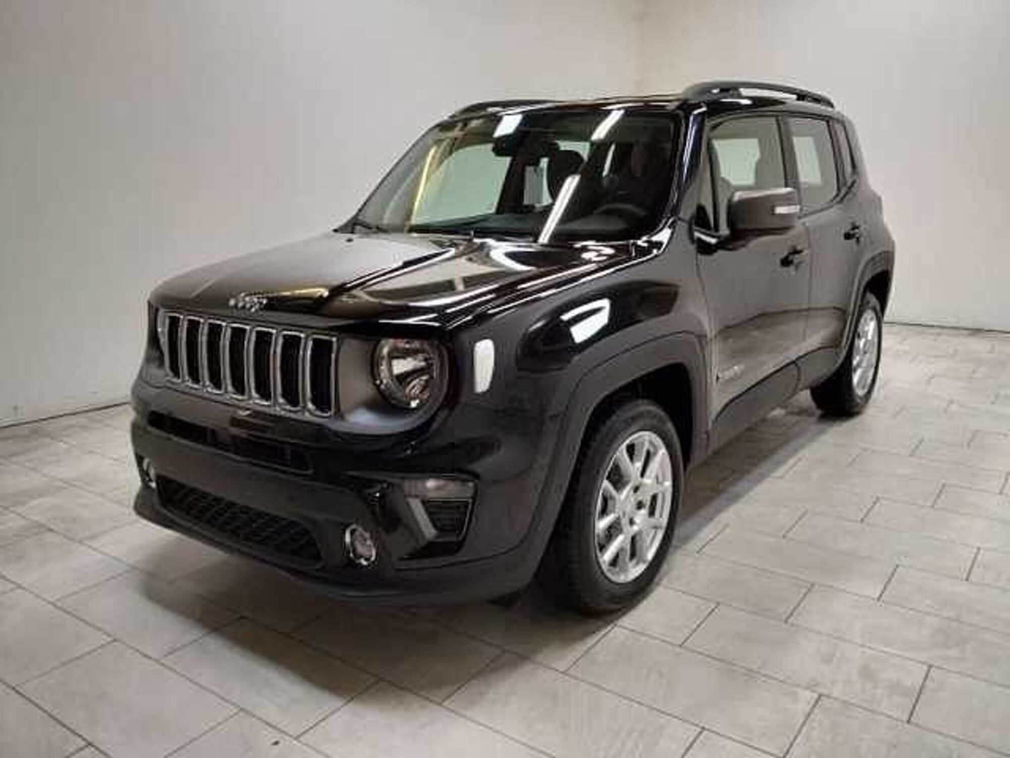 Jeep Renegade 1.6 mjt Limited 2wd 130cv nuova a Cuneo