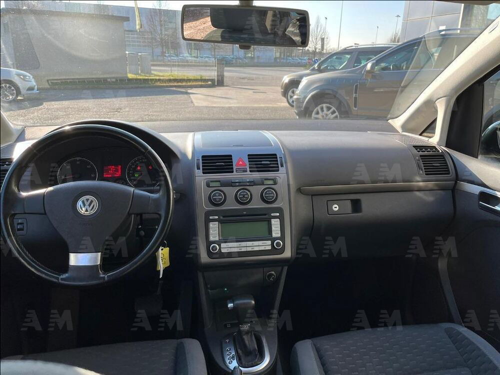 Volkswagen Touran usata a Treviso (11)