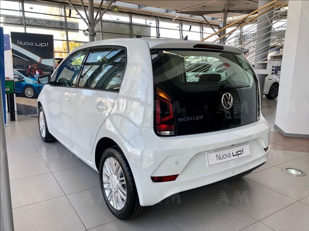 Volkswagen up! 5p. eco move up! BlueMotion Technology  nuova a Villorba (2)