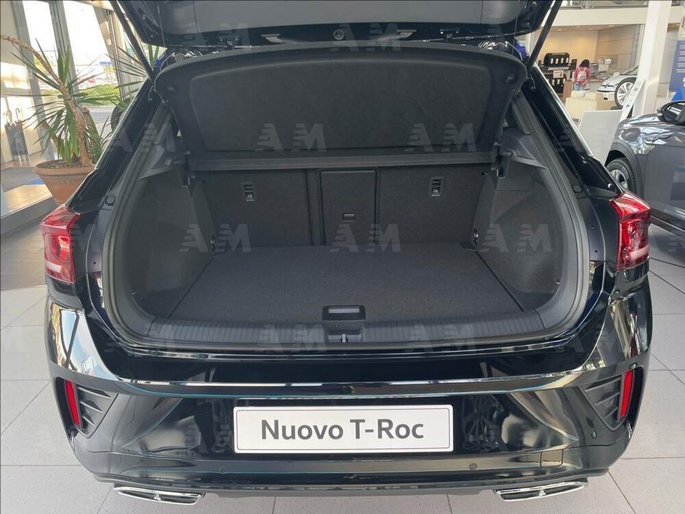 Volkswagen T-Roc nuova a Treviso (19)