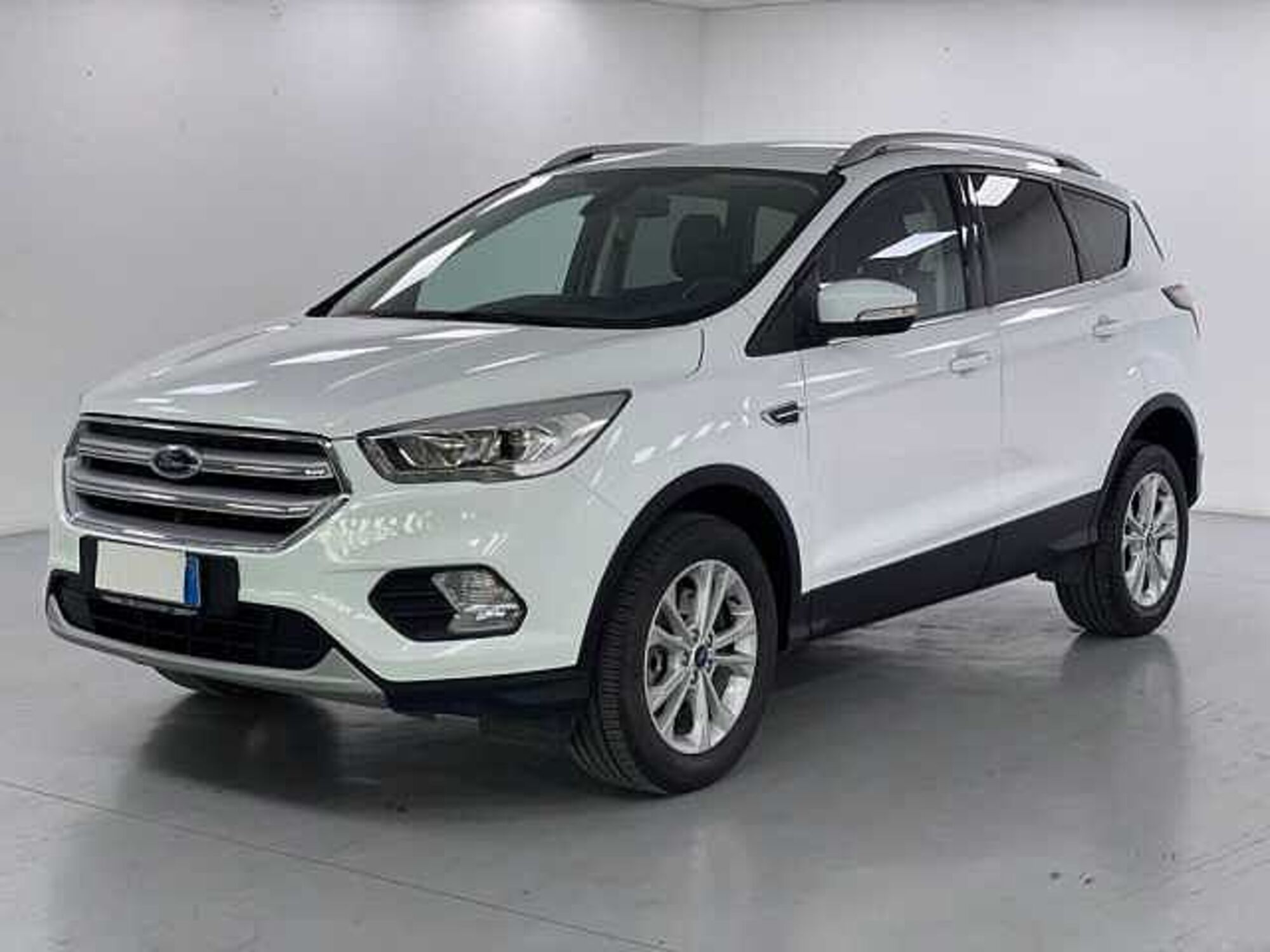 Ford Kuga 1.5 TDCI 120 CV S&amp;S 2WD Titanium  del 2017 usata a Cuneo