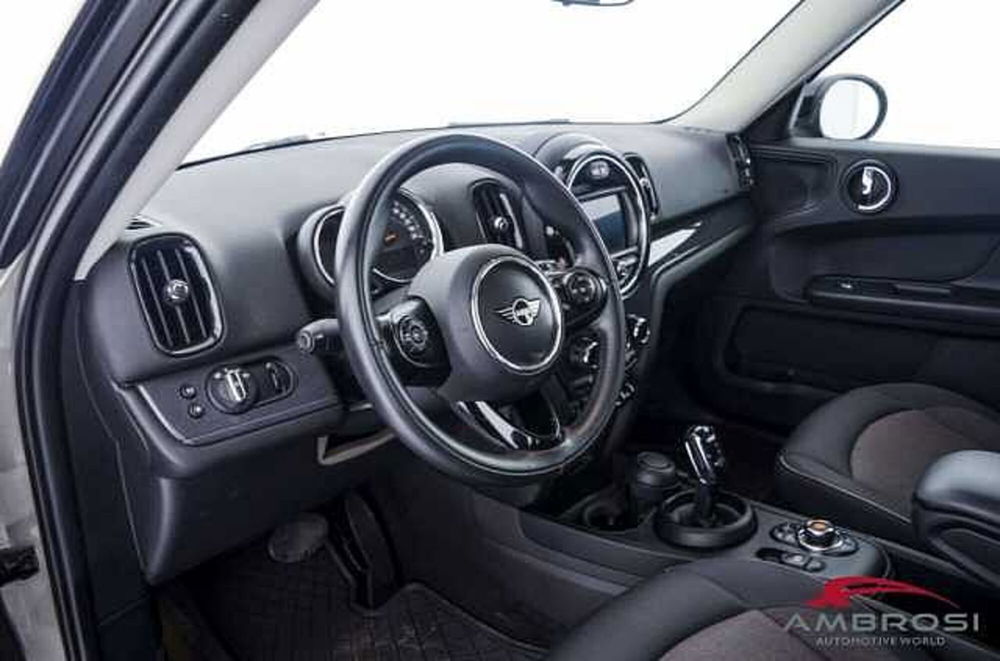 MINI Mini Countryman usata a Viterbo (7)